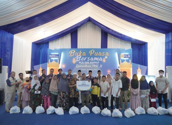 Berbagi Berkah di Bulan Ramadhan, PLN UID Sumatera Utara Bagikan 3.019 Paket Sembako