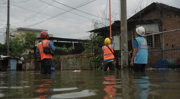 Tantangan Cuaca Ekstrem, PLN Siagakan Petugas Jaga Kelistrikan Andal selama Ramadhan 1445 H