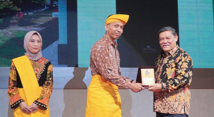 Bupati Deli Serdang HM Ali Yusuf Siregar Hadiri Pisah Sambut Dandim 0204 DS