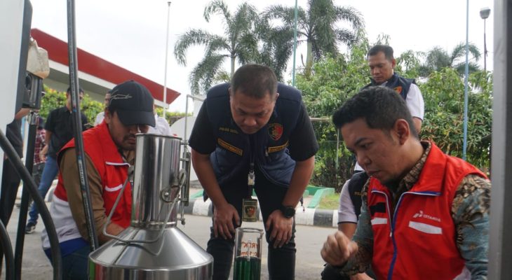 Pastikan Produk BBM Tepat Jumlah, Polda Sumut dan Pertamina Patra Niaga Regional Sumbagut Lakukan Pengecekan SPBU di Medan