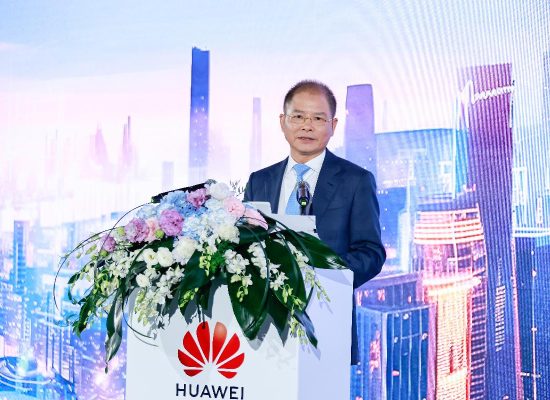 Huawei Ajak Pengembang Ciptakan Native Apps untuk HarmonyOS
