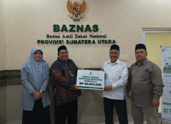 BAZNAS Sumut Salurkan Bantuan Renovasi Musholla Al Amanah di Tiga Juhar