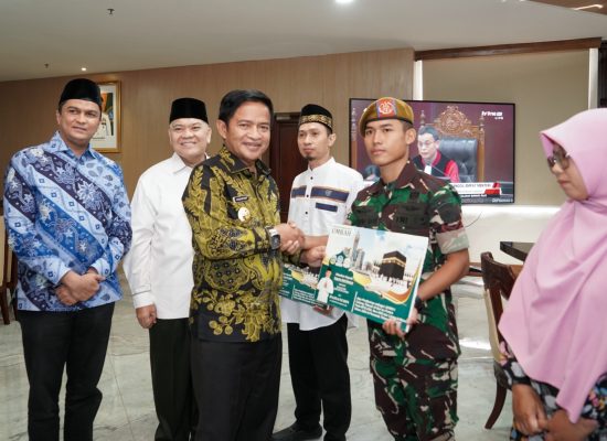 MTQ ASN dan Non ASN  Lintas lnstansi, Pj Gubernur Sumut Serahkan Hadiah Ibadah Umrah kepada untuk Para Juara
