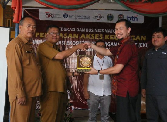 Akses Keuangan Diperluas Melalui EKI, OJK Minta Desa Lumban Bulbul Semakin Giat Memikat Wisatawan