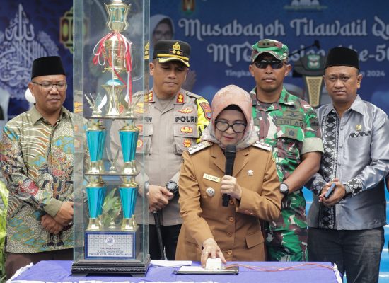 Pembukaan MTQN ke-56 Tingkat Kota Pematangsiantar, dr Susanti Ingatkan Alquran Harus Dijadikan Inspirasi Bangun  Kerukunan dan Toleransi