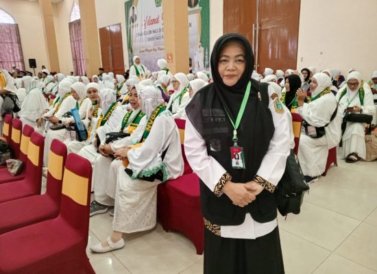 T.Nazlah Chairani, Ketua Al Hidayah Medan : PHD Diberi Amanah Melayani Jamaah, Harus Saling Bantu dan Kompak