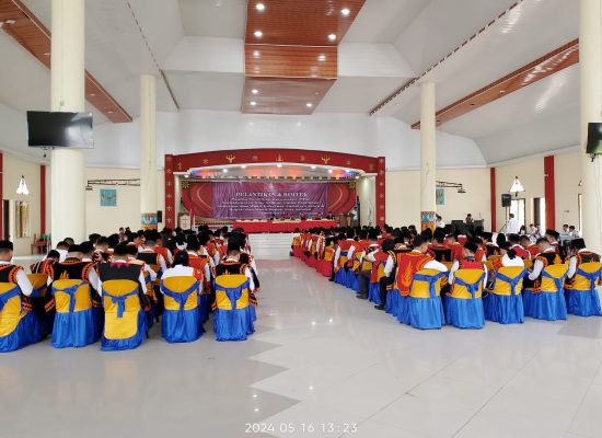 175 Panitia Pemilihan Kecamatan SE-Kabupaten Nias Selatan Untuk Pilkada Tahun 2024 Resmi Dilantik.