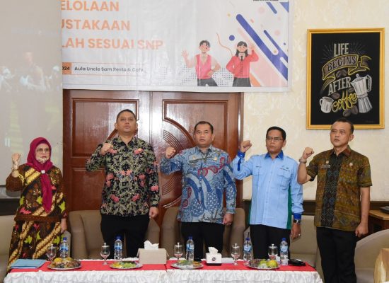 Sekda Buka Sosialisasi Pengelolaan Perpustakaan Sesuai SNP