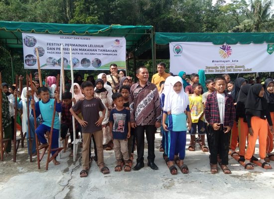 Festival Permainan Leluhur &  Pemberian Makanan Tambahan Anak dan Balita se-Kecamatan Tambangan