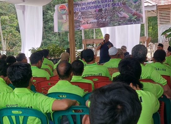 Kegiatan life skill di Kecamatan Tambangan Sebagai Dukungan Program Pemerintah