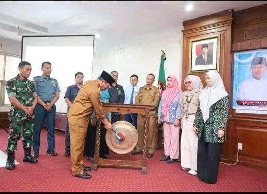 Walikota Dr. H. Waris Tholib Membuka Secara Resmi Rembug Stunting Kota Tanjungbalai