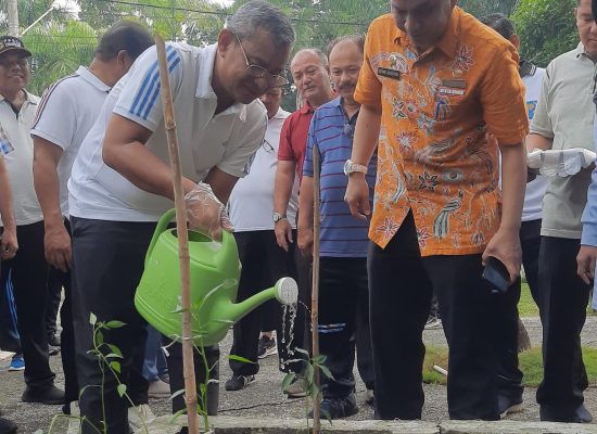 Bupati Ajak Masyarakat DS Untuk Tanam Cabai, Sebagai Upaya Pengendalian Inflasi Harga Cabai Melonjak