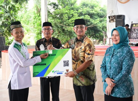 Pj Bupati Deli Serdang: Zakat Bantu Perekonomian Umat