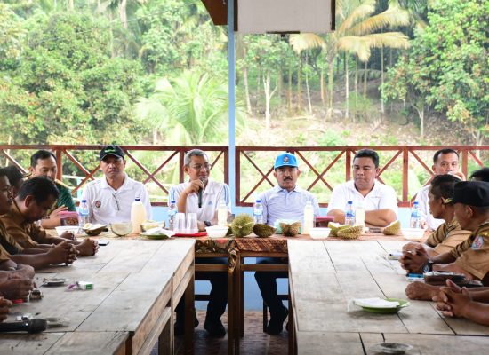 Mendengarkan Aspirasi Masyarakat; PJ Bupati Turun Kedesa