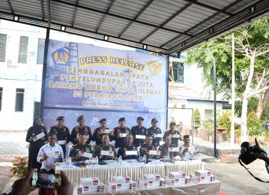Bea Cukai Gagalkan Dua Upaya Penyelundupan Rokok Ilegal di Perairan Aceh