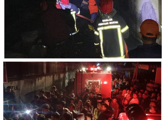 5 Unit Mobil Damkar Pemko Pematangsiantar Diturunkan saat Kebakaran Rumah di Jalan Mojopahit