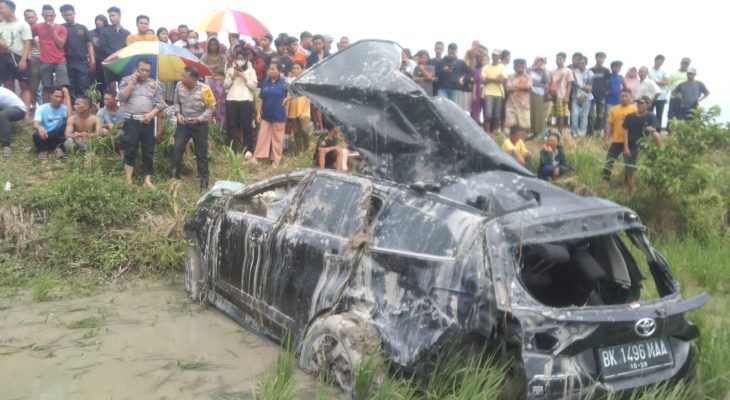 Toyota Rush Ditabrak Ular Besi, 6 Tewas 1 Luka Berat, Ini Identitas Ketujuh Korban…