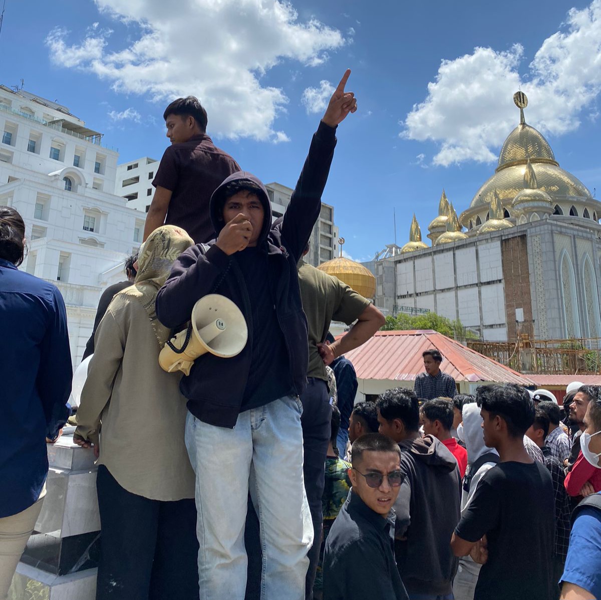 Samporna Acamedy Diduga Melangar HAM Kapir Akan Geruduk – Rubis.id