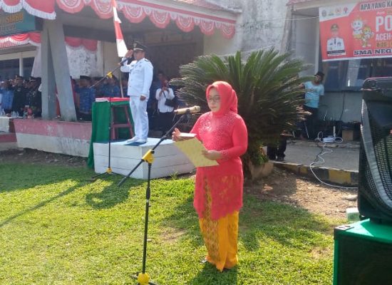 Upacara HUT RI 79, Camat Siabu  bertindak Sbg Inspektur