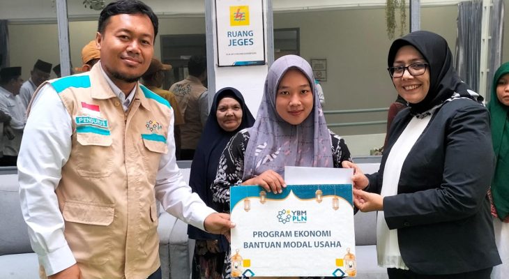 PLN UP3 Padangsidimpuan Salurkan Bantuan Modal Usaha