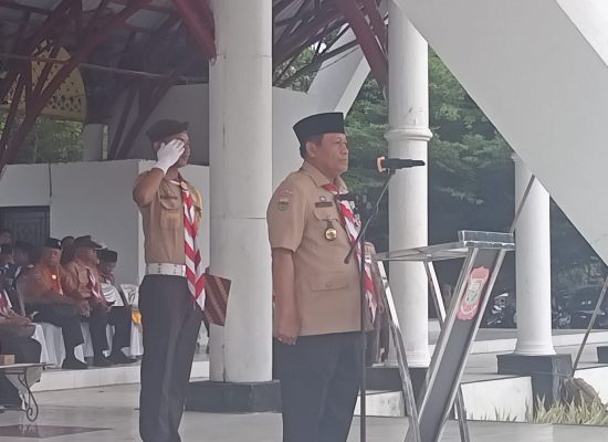 Walikota Tanjungbalai Bertindak Sebagai Pemimpin Upacara Peringatan Hari Pramuka Ke- 63