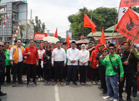 Bawa Tagline Medan Berani, Pasangan Prof Ridha-Abdul Rani Resmi Daftar ke KPU Medan
