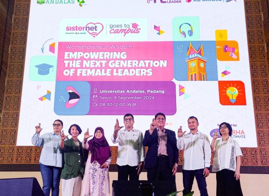 XL Axiata Ajak 1.500 Mahasiswi UNAND Membuka Wawasannya dan Membahas Sejumlah Isu Perempuan