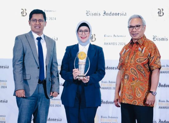 BSI Dinobatkan The Most Efficient Bank & Best Performance Bank Kategori Bank Syariah