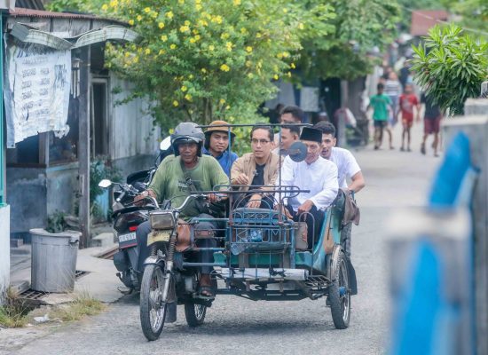 Rico Waas Jelajah Kota untuk Melihat Kondisi Daerah dan Masyarakat