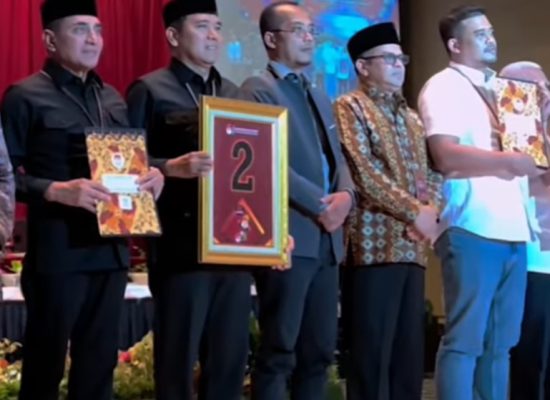 Ketua KPU Sumut Tetapkan Paslon Bobby Nasution-Surya Nomor Urut 1 dan Edy Rahmayadi-Hasan Basri Nomor Urut 2