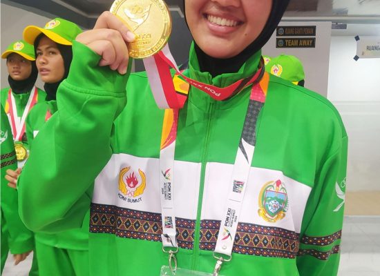 Siti Aisyah Atlet Drumband Sumut Persembahkan Emas untuk Orang Tua, Niatkan Bonus Buat Umrah dan Merenovasi Rumah