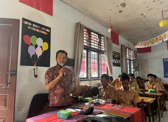 PLN UP3 Sibolga Gelar Sosialisasi Peduli Bahaya Listrik dan PLN Mobile