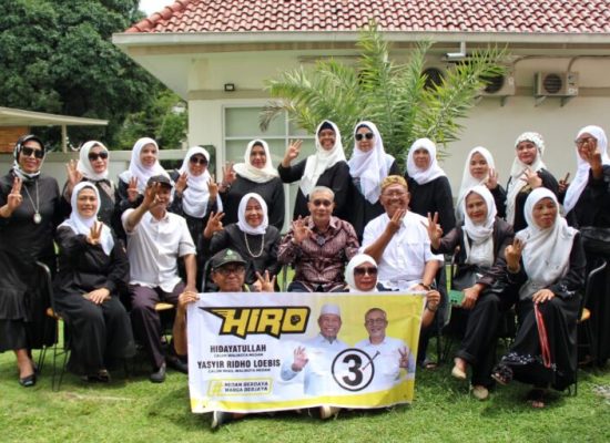 Kader HWK Partai Golkar dan Brigade Kartini AMPI Kota Medan Nyatakan Dukungan ke Hidayatullah-Yasyir Ridho Loebis (HIRO)