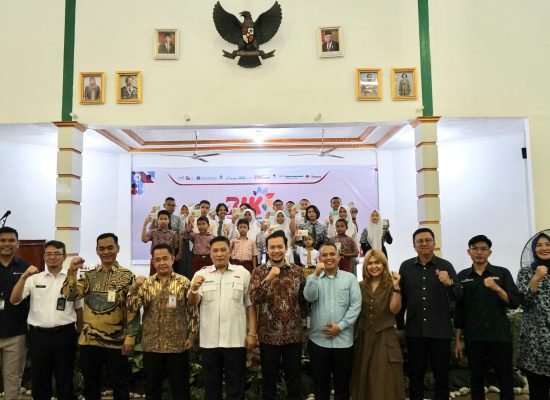OJK dan Forkom IJK Sumut Edukasi Pelajar di Tapanuli Tengah