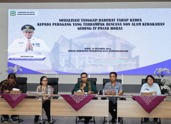 Pjs Wali Kota Pematangsiantar Silaturahmi dan Sosialisasi ke Pedagang Korban Kebakaran Pasar Horas