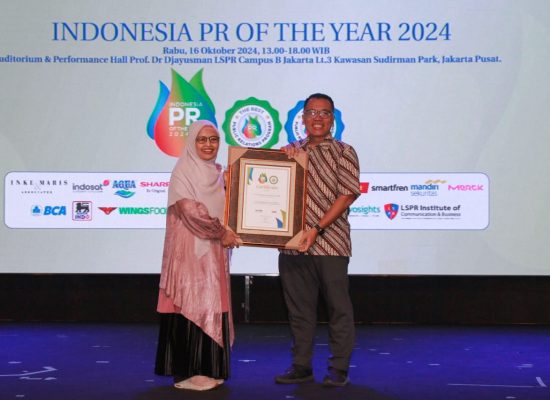 Program Teman UMKM Smartfren Raih Penghargaan PR of the Year 2024