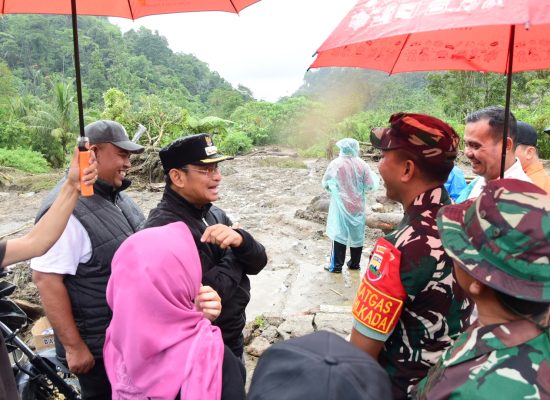 Pj Bupati Tinjau Lokasi Banjir Bandang