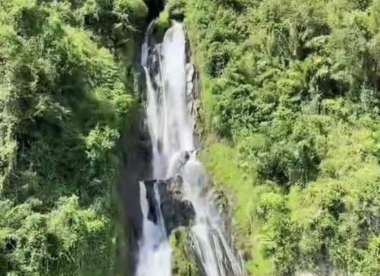“AIR TERJUN SITUMURUN” Atau Disebut Juga Dengan Nama Lain “BINANGALOM”