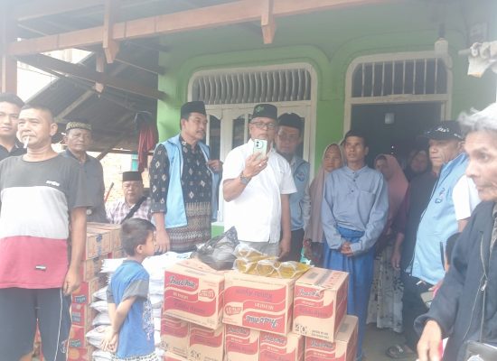 Peduli, SAHATA Bantu Korban Kebakaran Di Kelurahan Siabu