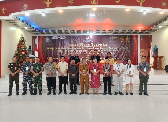 KPU Nisel Gelar Rapat Pleno Terbuka Rekapitulasi Penghitungan Perolehan Suara