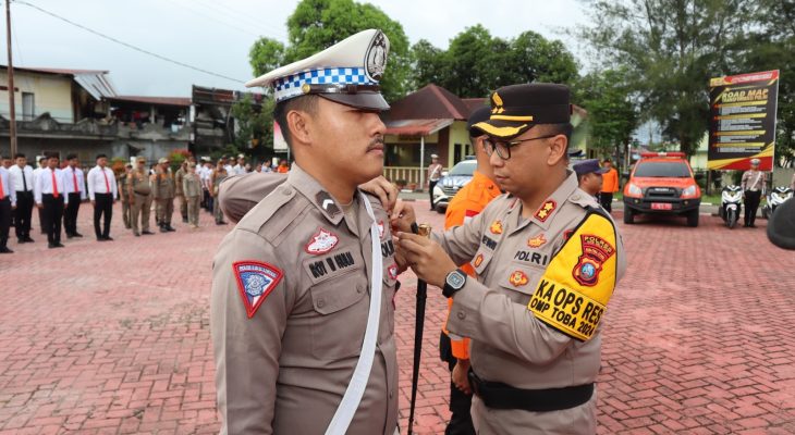 Apel Gelar Pasukan Operasi Lilin Toba 2024 di Polres Nias Selatan