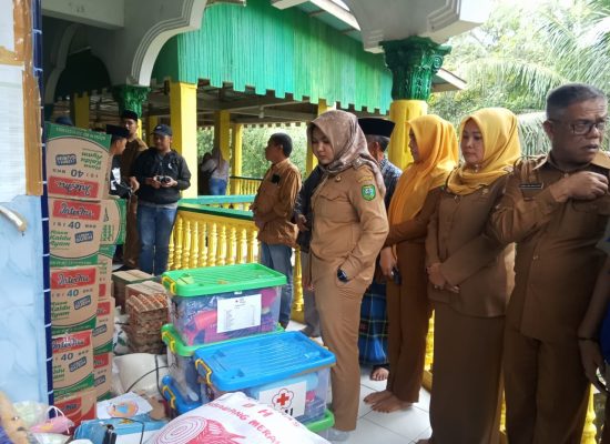 Pemda Madina Bantu Kebakaran di Tambangan