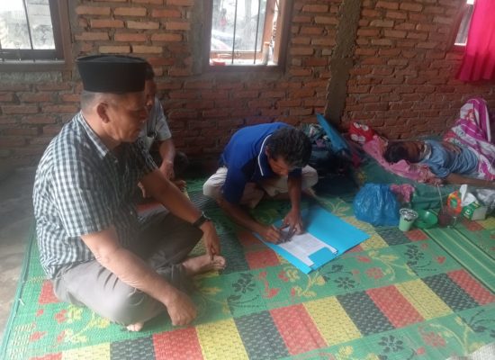 Amas Muda Bantu Warganya Yang Menderita Kanker Mulut