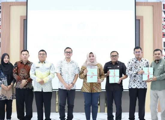 Pemkab Madina Terima 154 Sertifikat Aset Daerah dari ATR/BPN