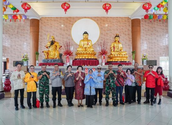 Wali Kota dr Susanti Bersama Forkopimda Selalu Kunjungi Enam Vihara, Selamat Merayakan Imlek 2576 Kongzili