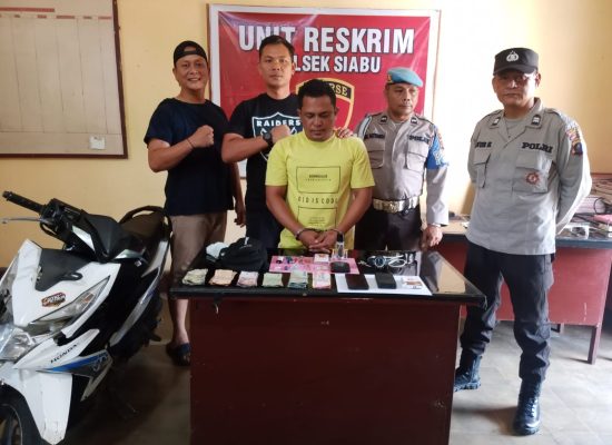 Sinergitas Kapolsek Siabu & Masyarakat Sihepeng Raya, Gercep Amankan Terduga Pelaku Narkoba
