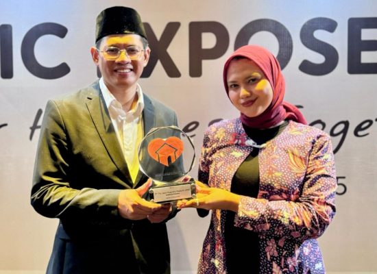 JNE Raih Happiness Awards dari Public Expose Rumah Zakat 2025