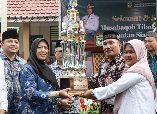 Wakil Wali Kota Pematangsiantar Herlina Tutup MTQ Tingkat Kecamatan Siantar Martoba, Kelurahan Sumber Jaya Juara Umum