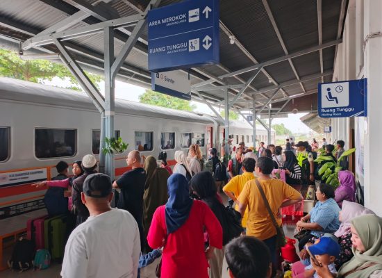 246.127 Penumpang KA, Manfaatkan Awal Ramadhan Untuk Pulang Kampung Halaman
