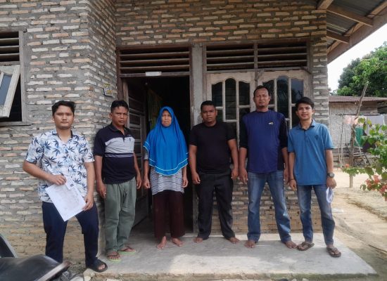 Sinergitas Gerakan Mahasiswa Air Merah Seleksi Pendataan Bantuan Langsung Tunai